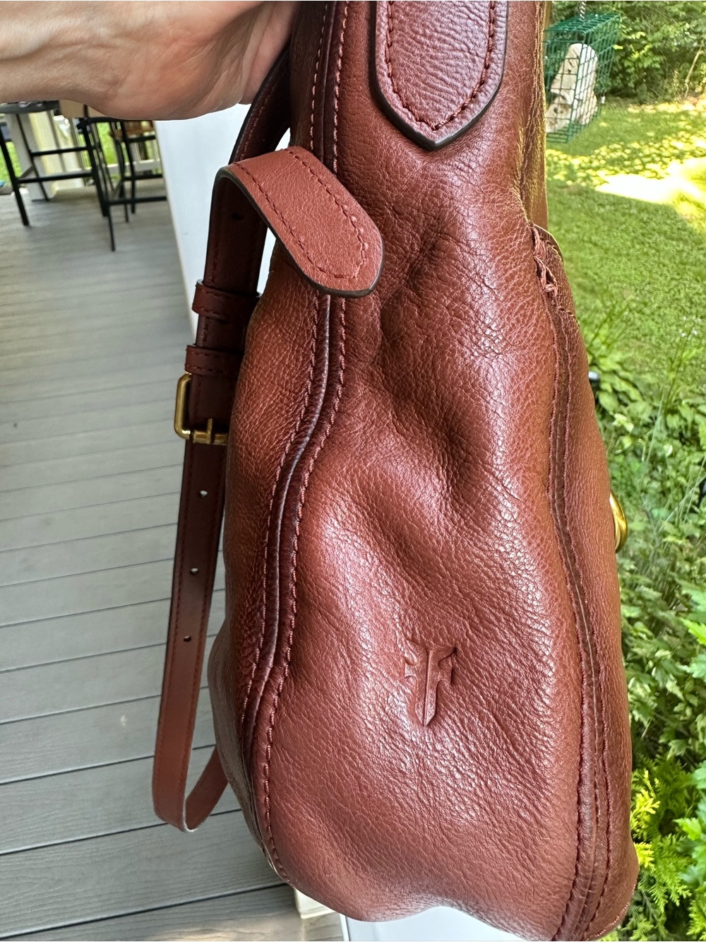 Frye Modern Ring Crossbody Distressed Brown Leather with Brass Ring Accent - Picture 7 of 11